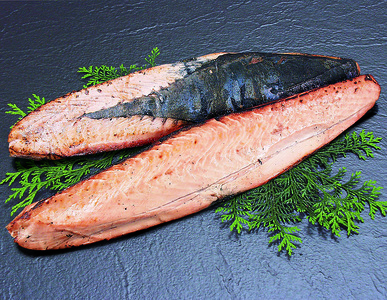 静岡県産他国内産 100gあたり