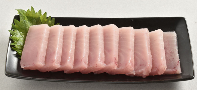 台湾インド洋産他 100gあたり